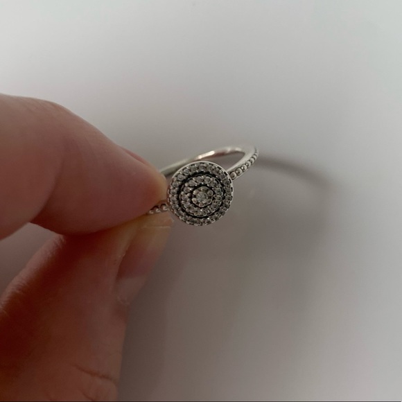 Pandora Ring Size 5 / 50 Sterling Silver - Picture 4 of 6